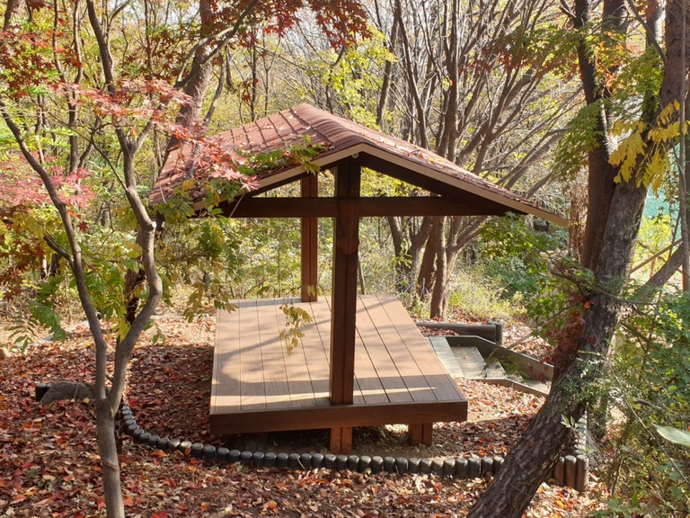 BR-55 남양재 간이정자(마루)