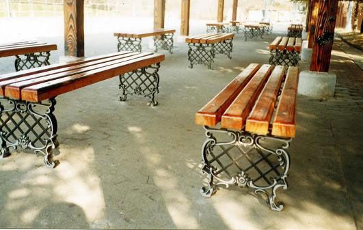 BR-9 주물평의자