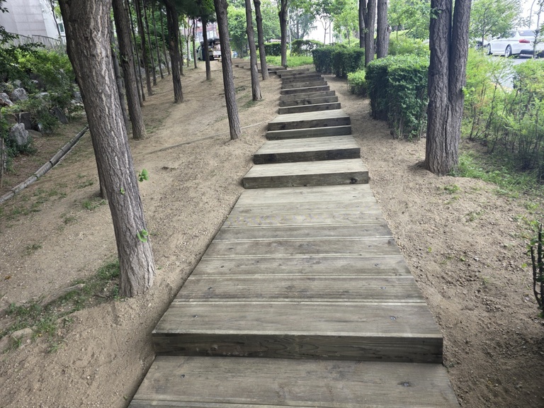 계단목 설치 공사 - 용산